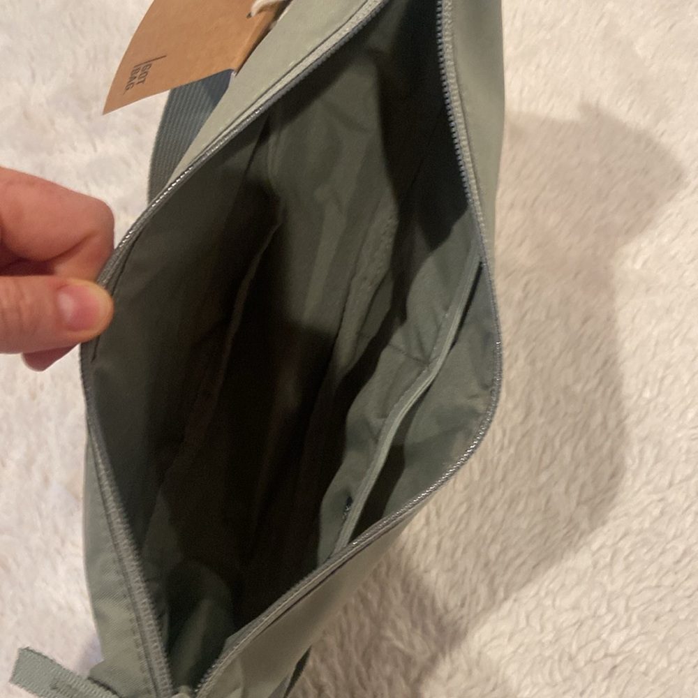 NWT Got Bag Moon Bag Sage Green - Picture 5 of 6